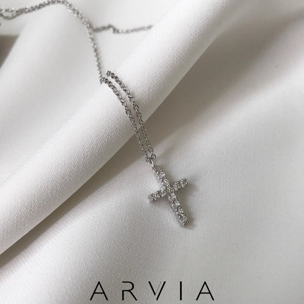 S925 Standard Silver Cross Necklace